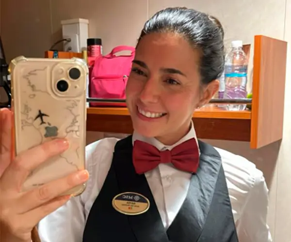 Mayra Lara Veloza